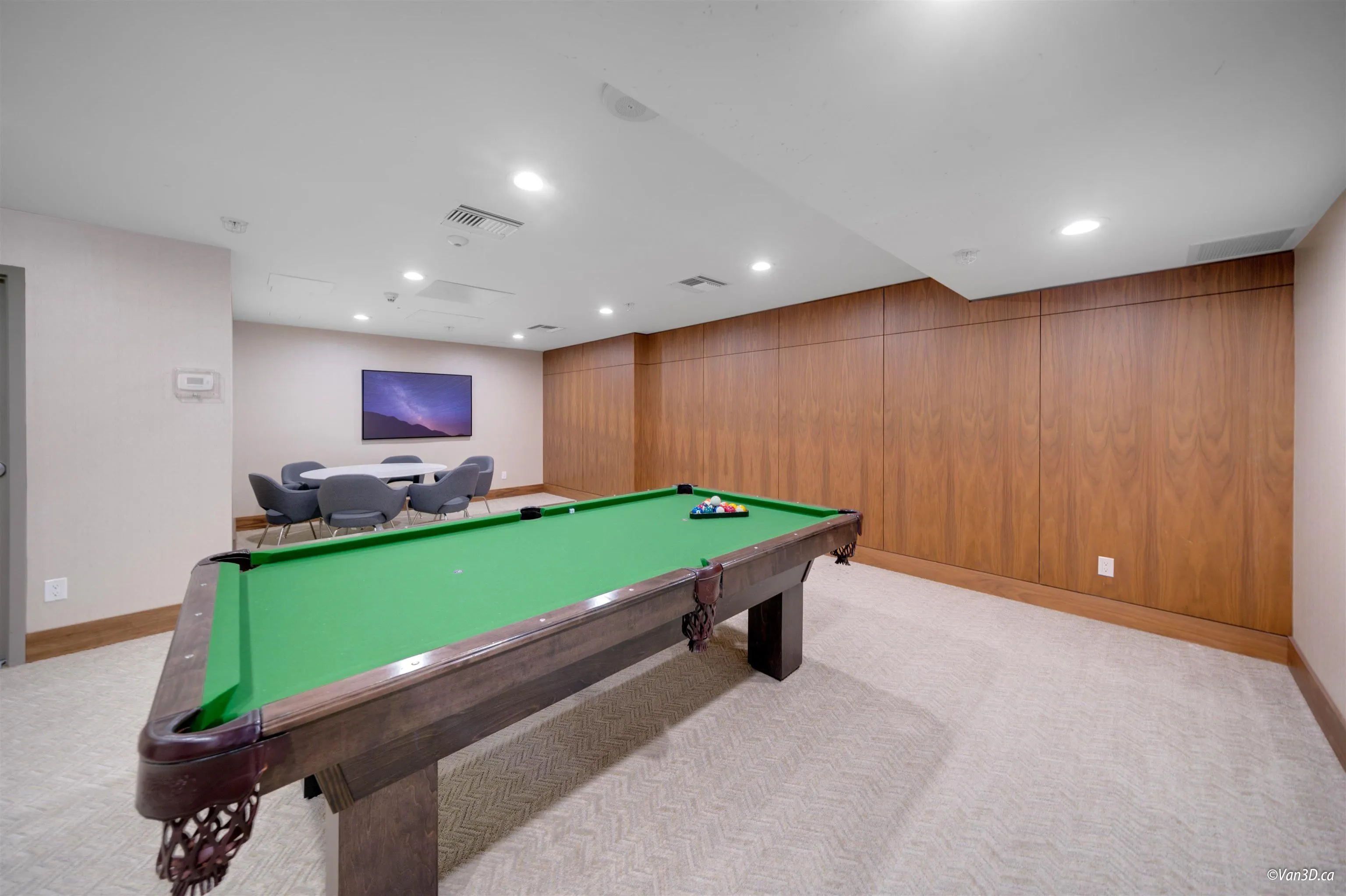 1809 6588 Nelson Avenue