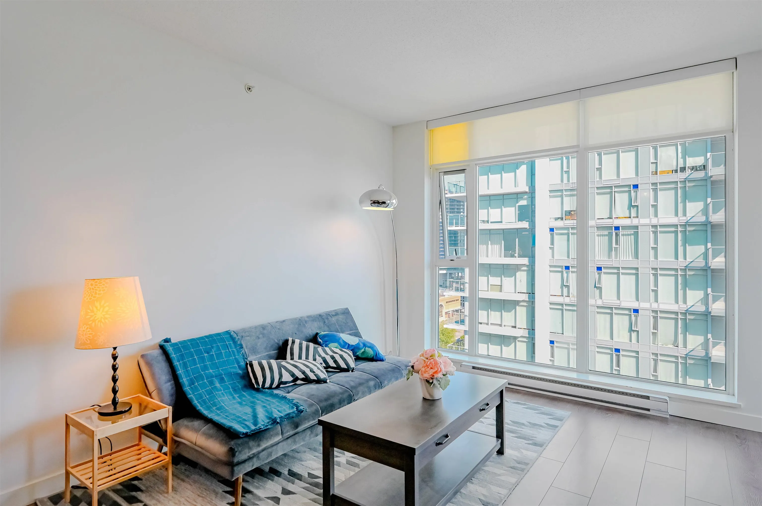 1809 6588 Nelson Avenue