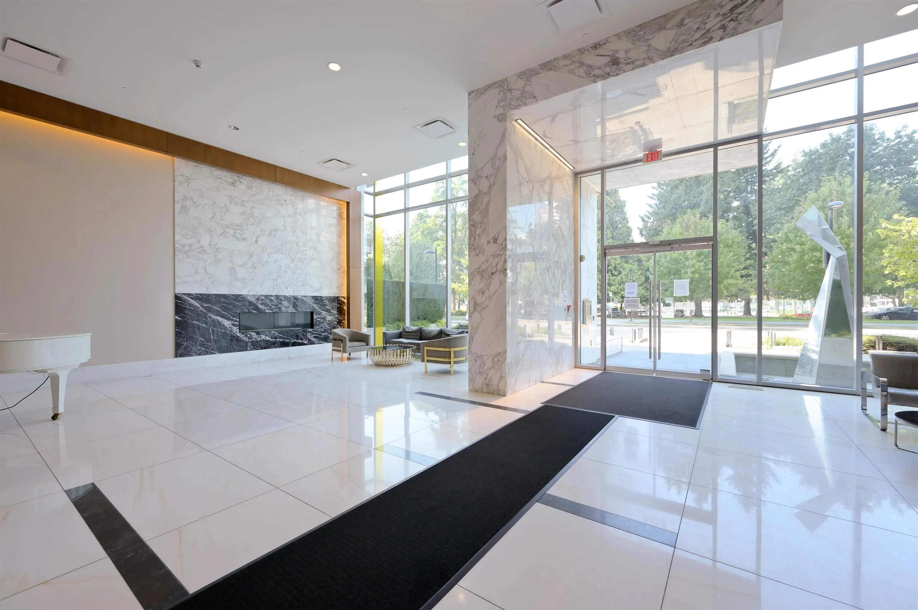 1809 6588 Nelson Avenue