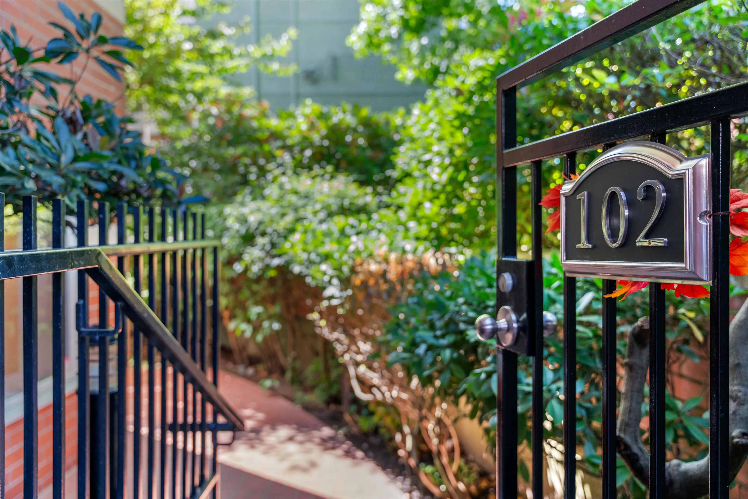 102 2128 W 43rd Avenue