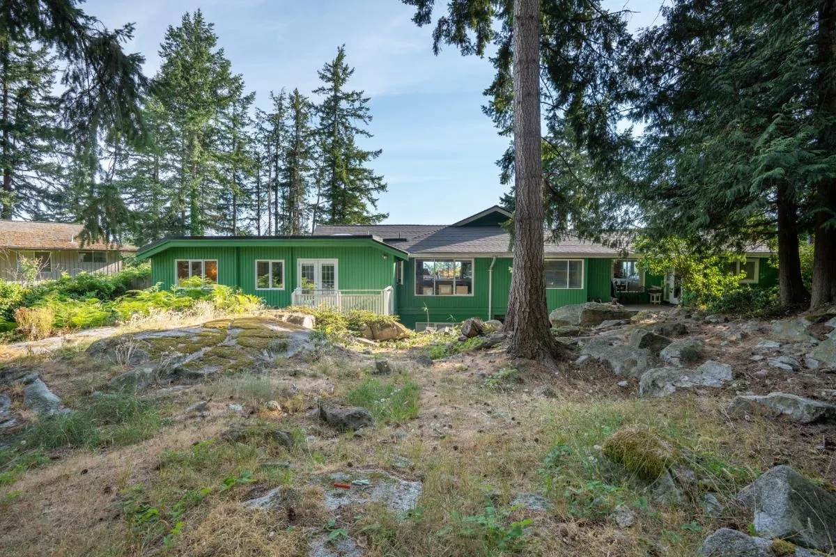 4415 Woodcrest Road