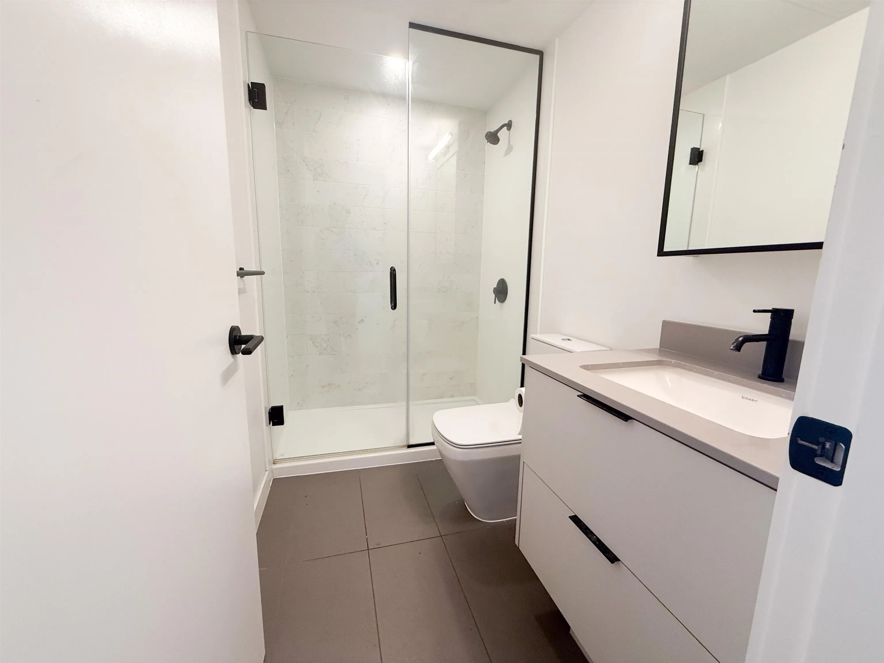 1810 13685 102 Avenue