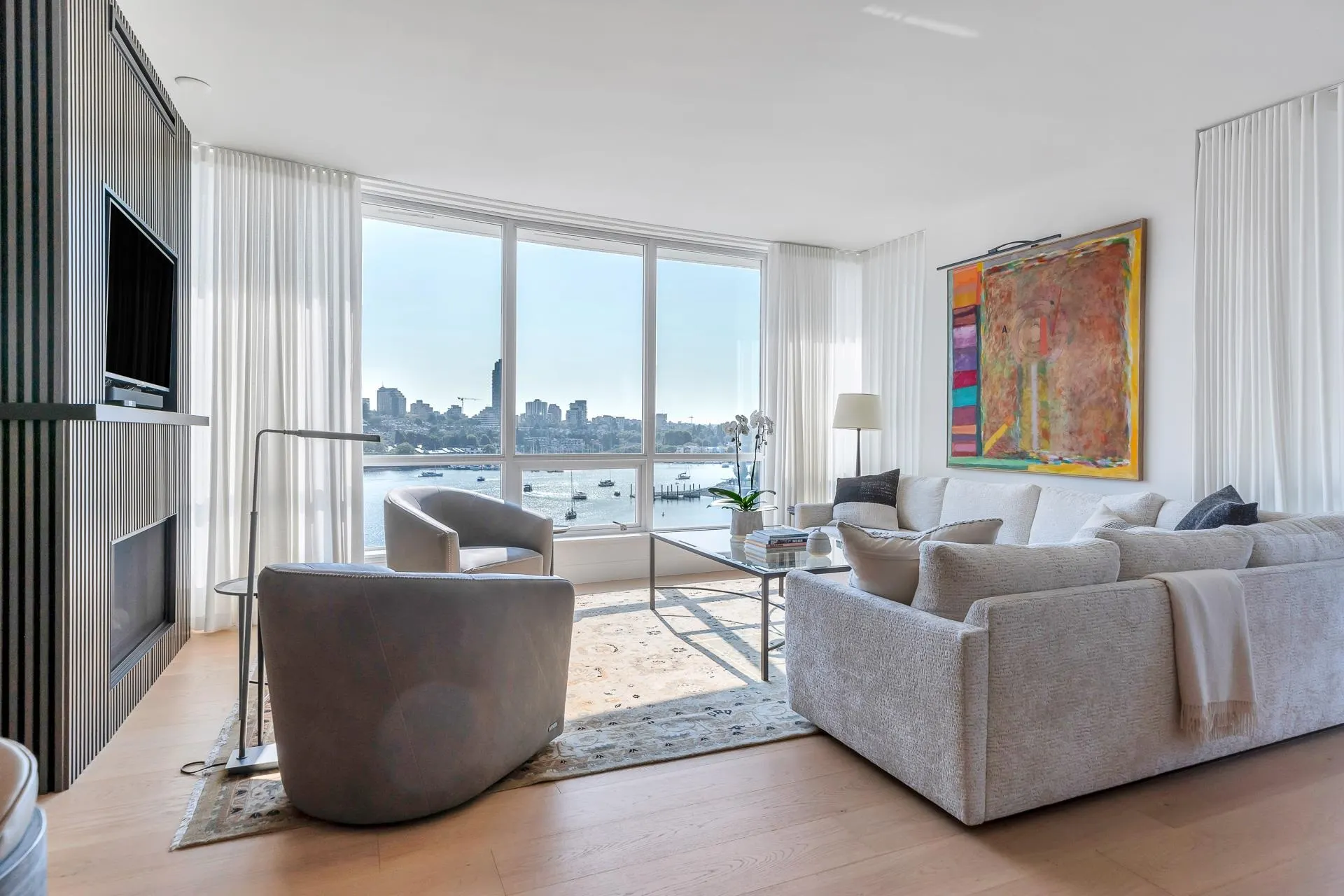 801 1328 Marinaside Crescent