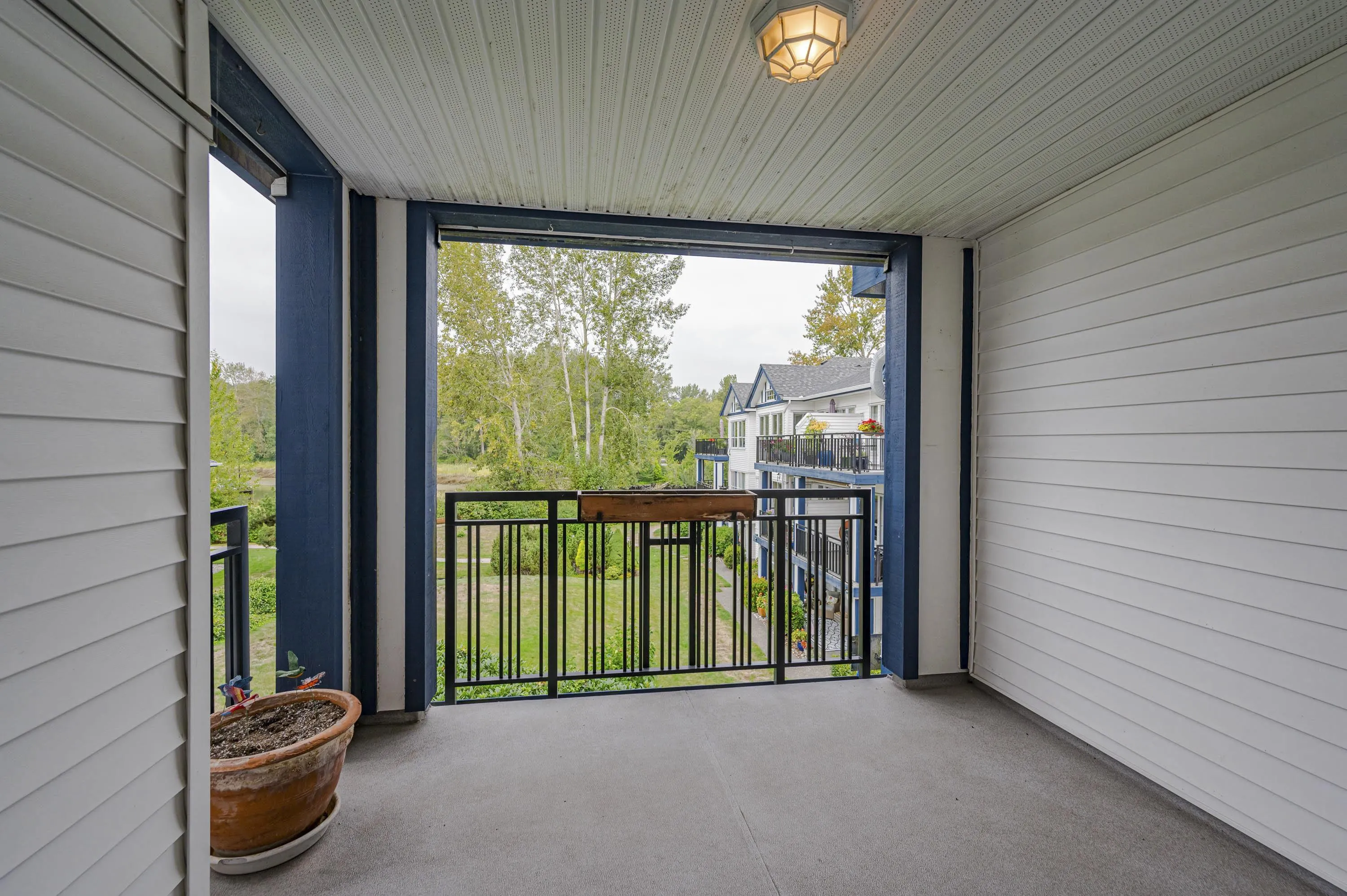 307 4955 River Road