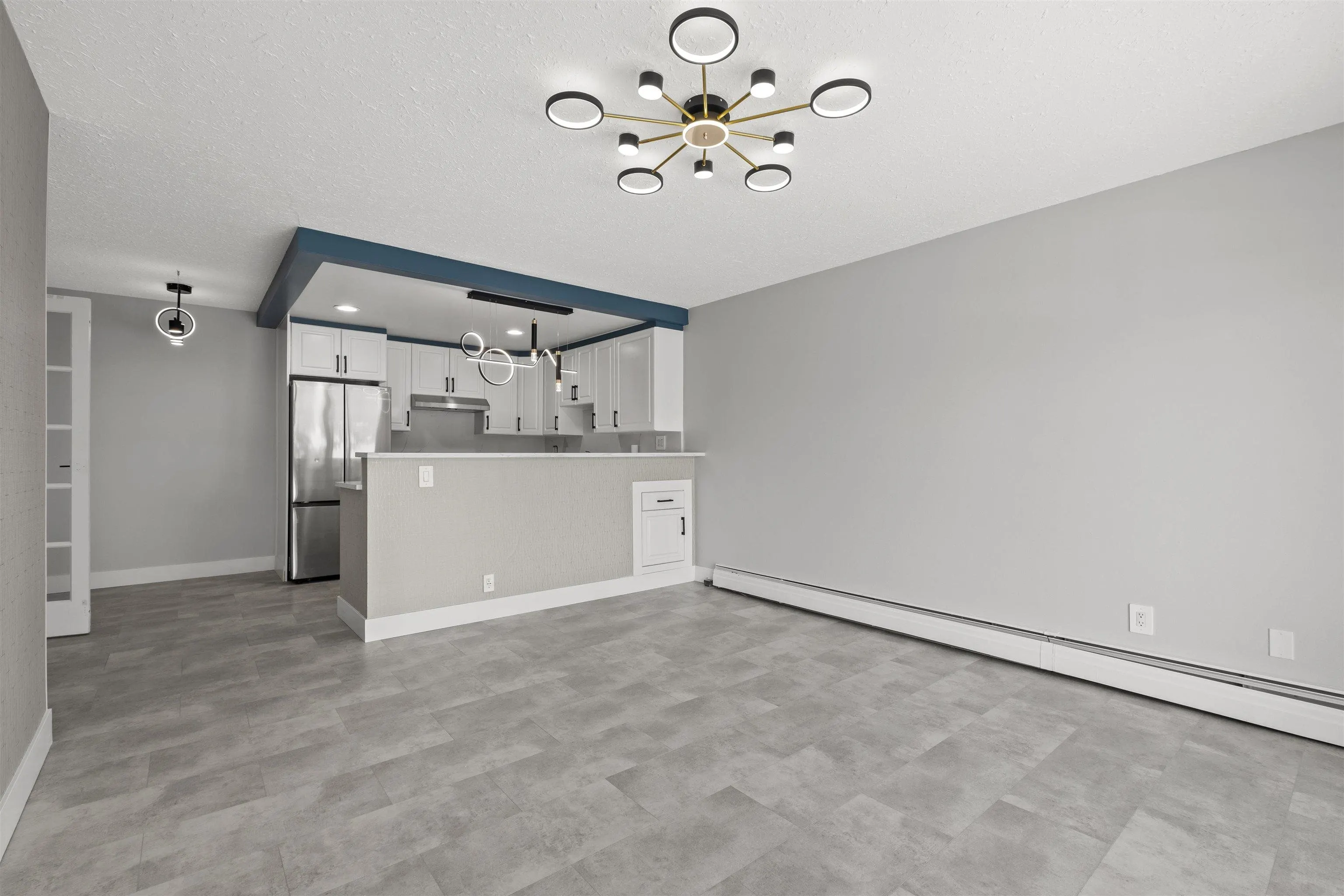 110 14881 Marine Drive