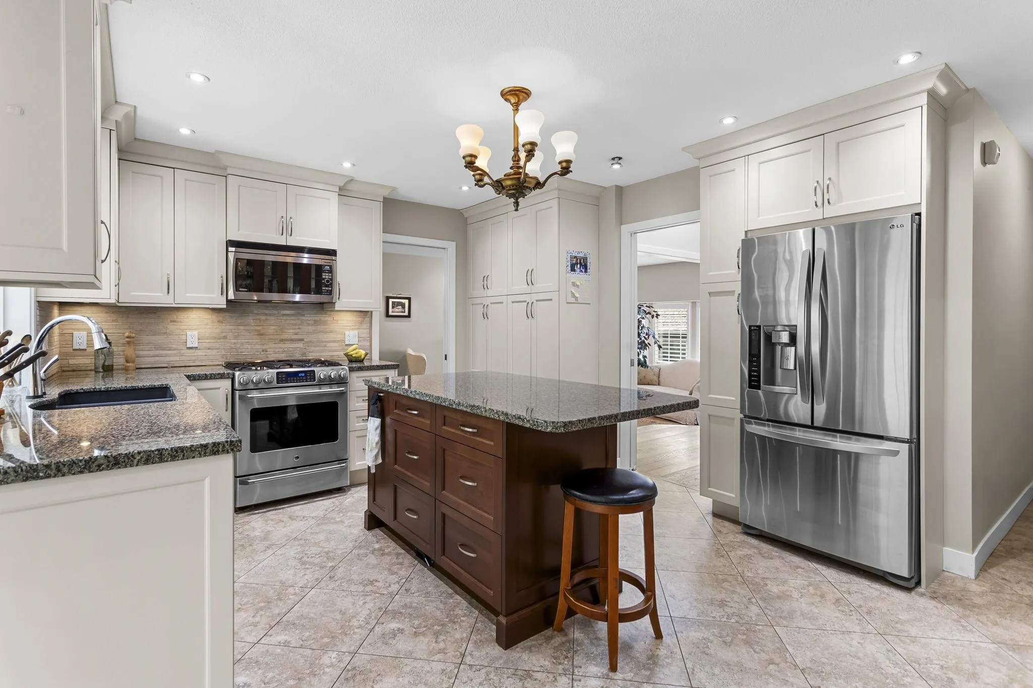 10832 Magnolia Court