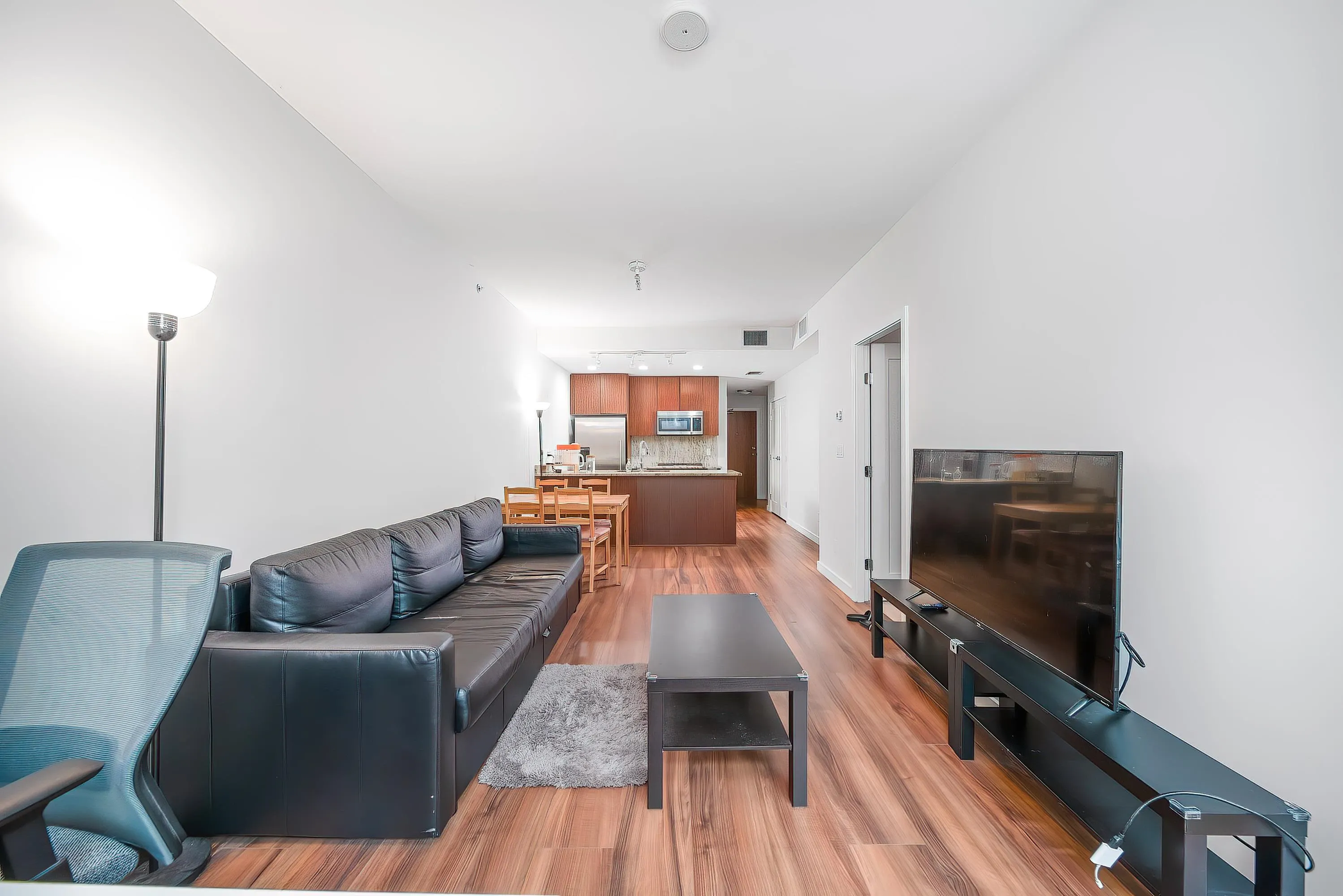 501 8688 Hazelbridge Way
