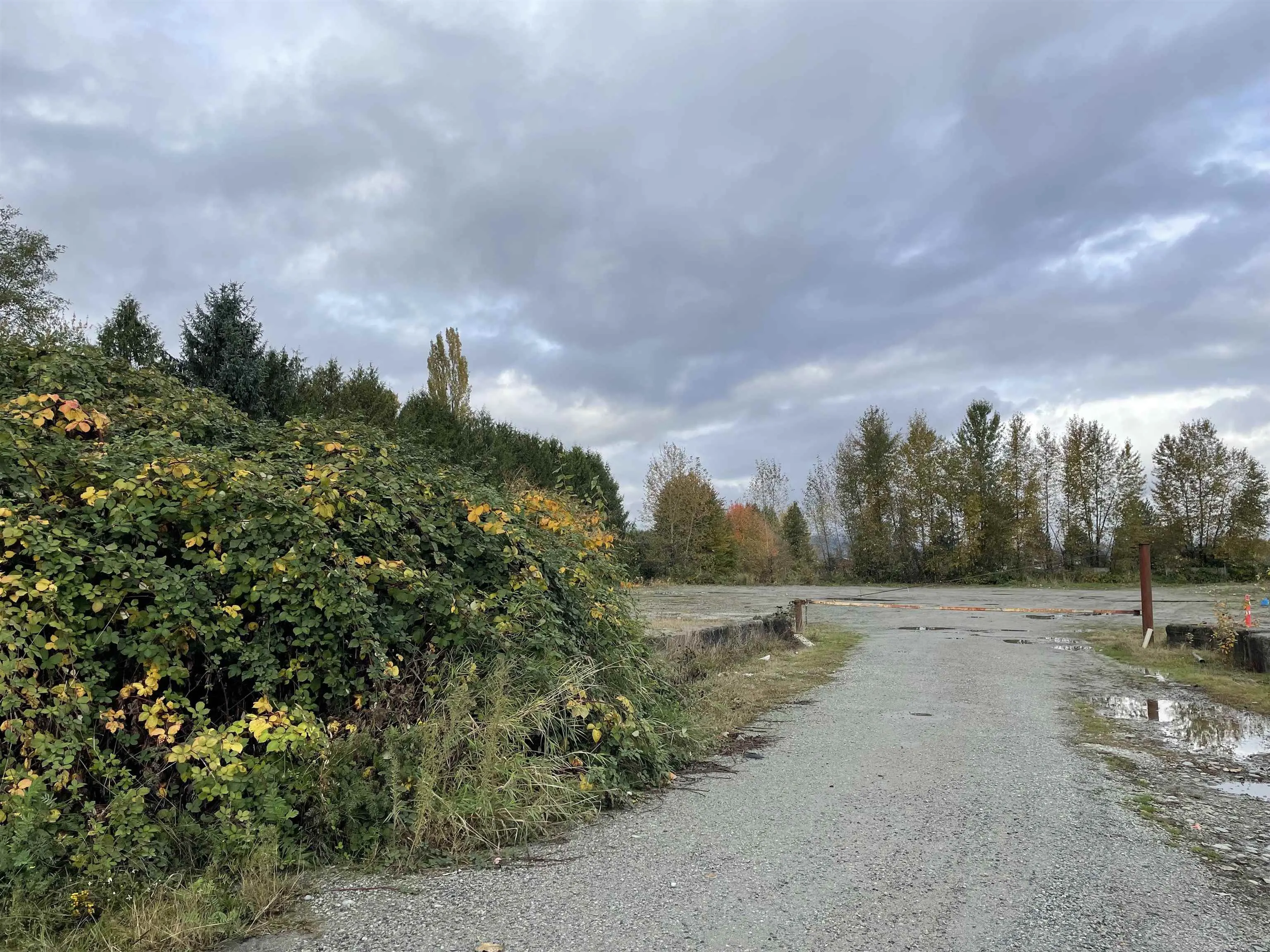 18315 Lougheed Highway