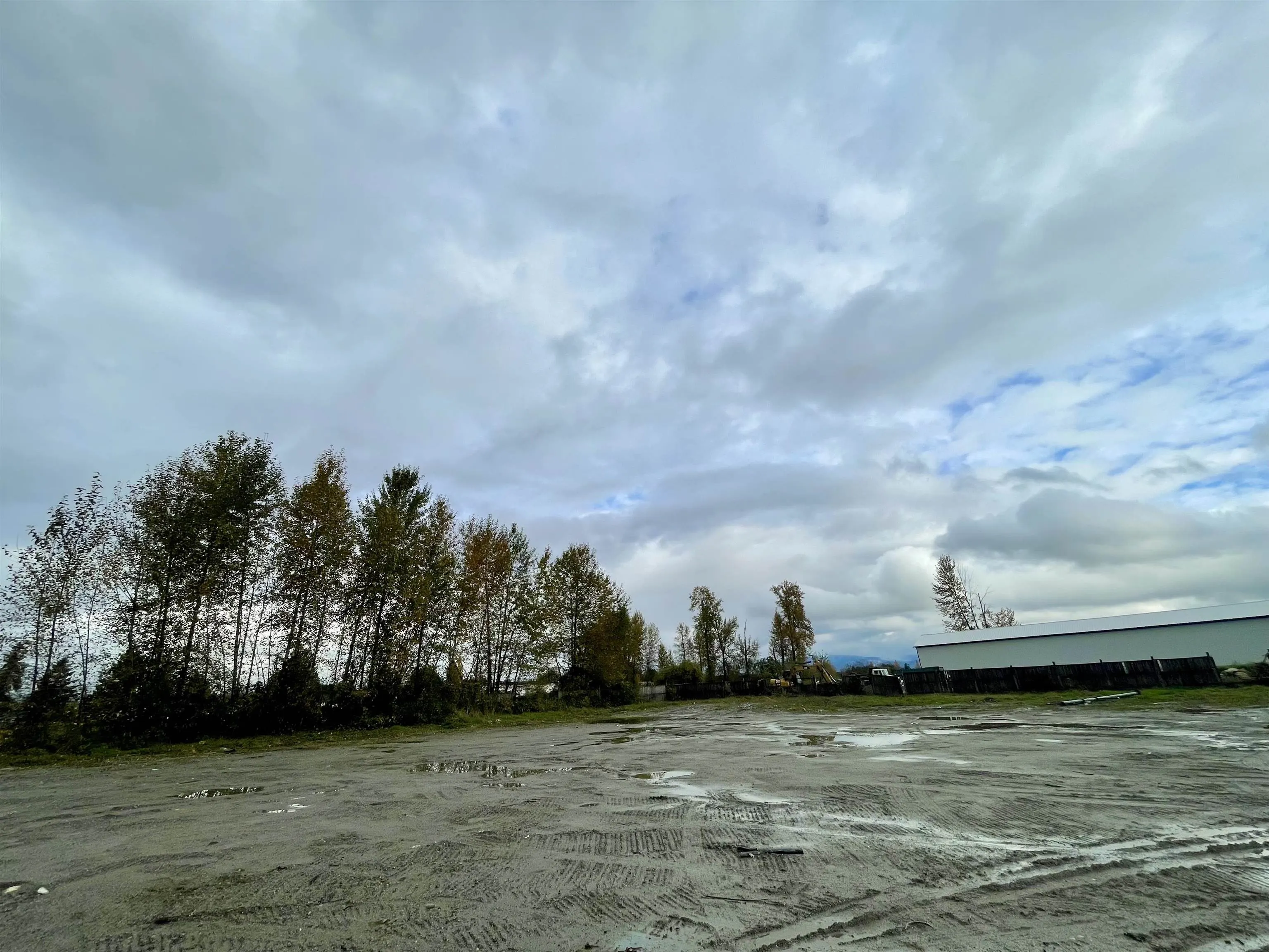 18315 Lougheed Highway