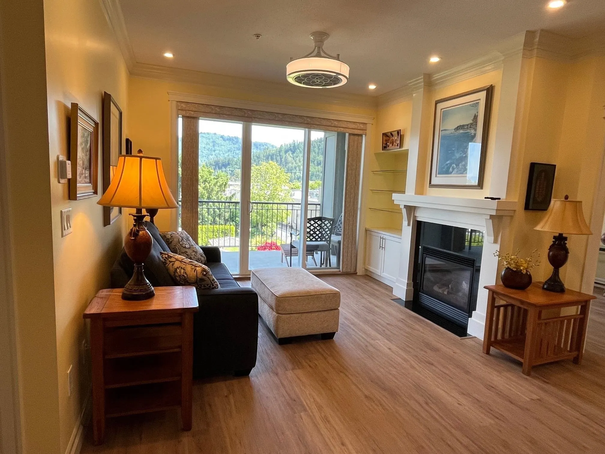 303C 45595 Tamihi Way