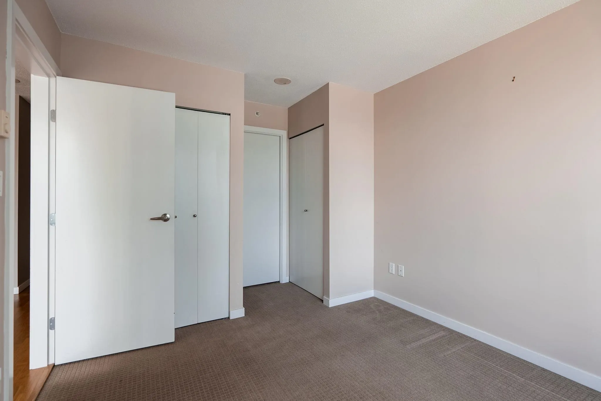 1608 4178 Dawson Street