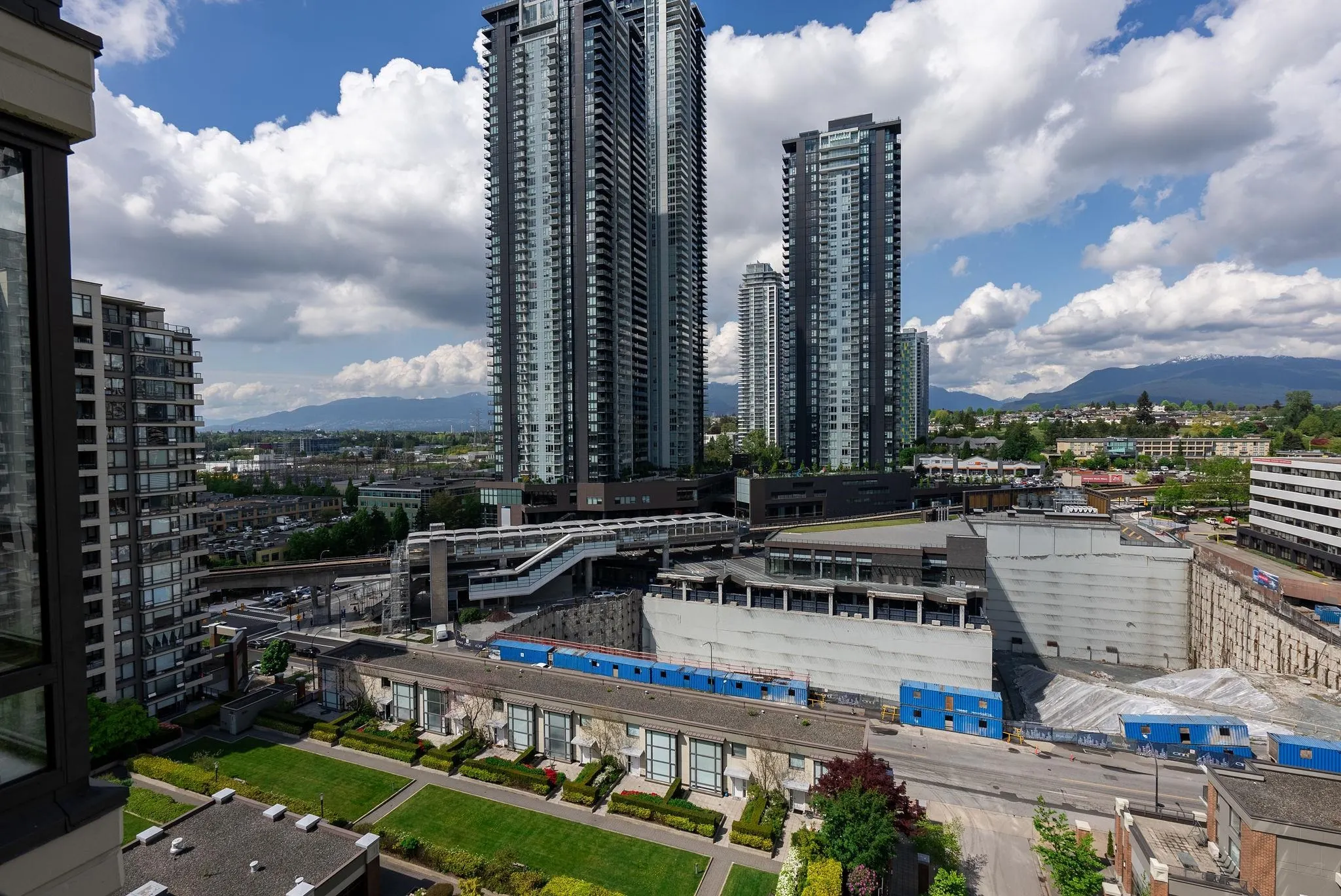 1608 4178 Dawson Street