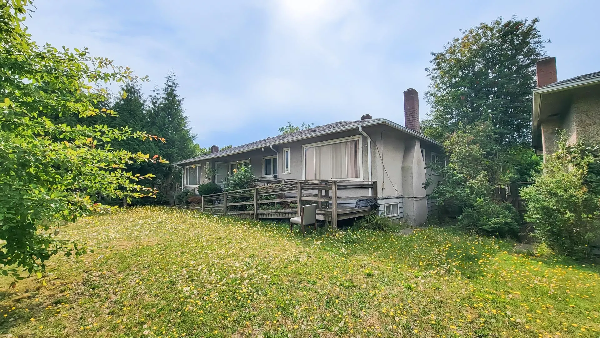 2578 S Grandview Highway