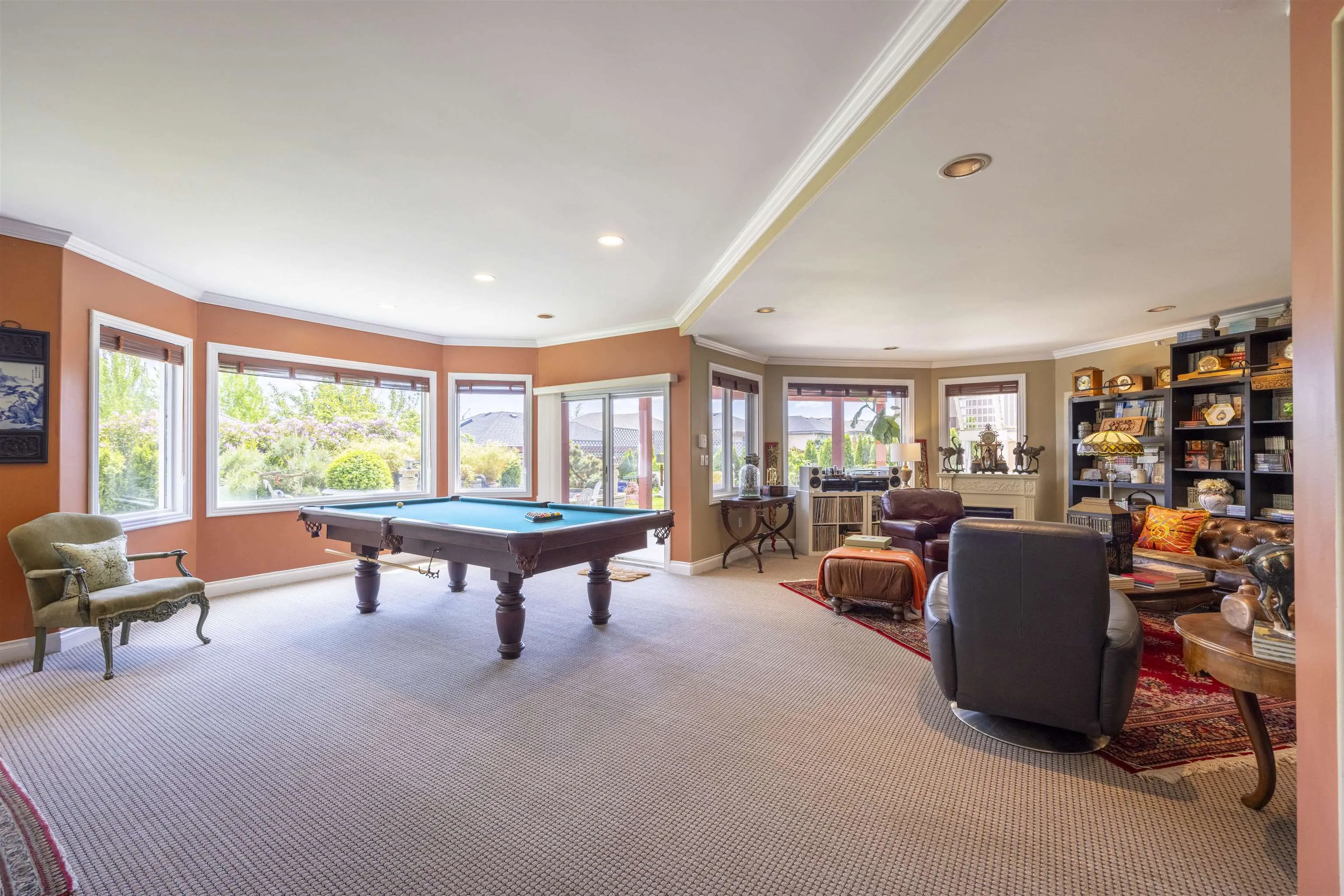 3099 Plateau Boulevard