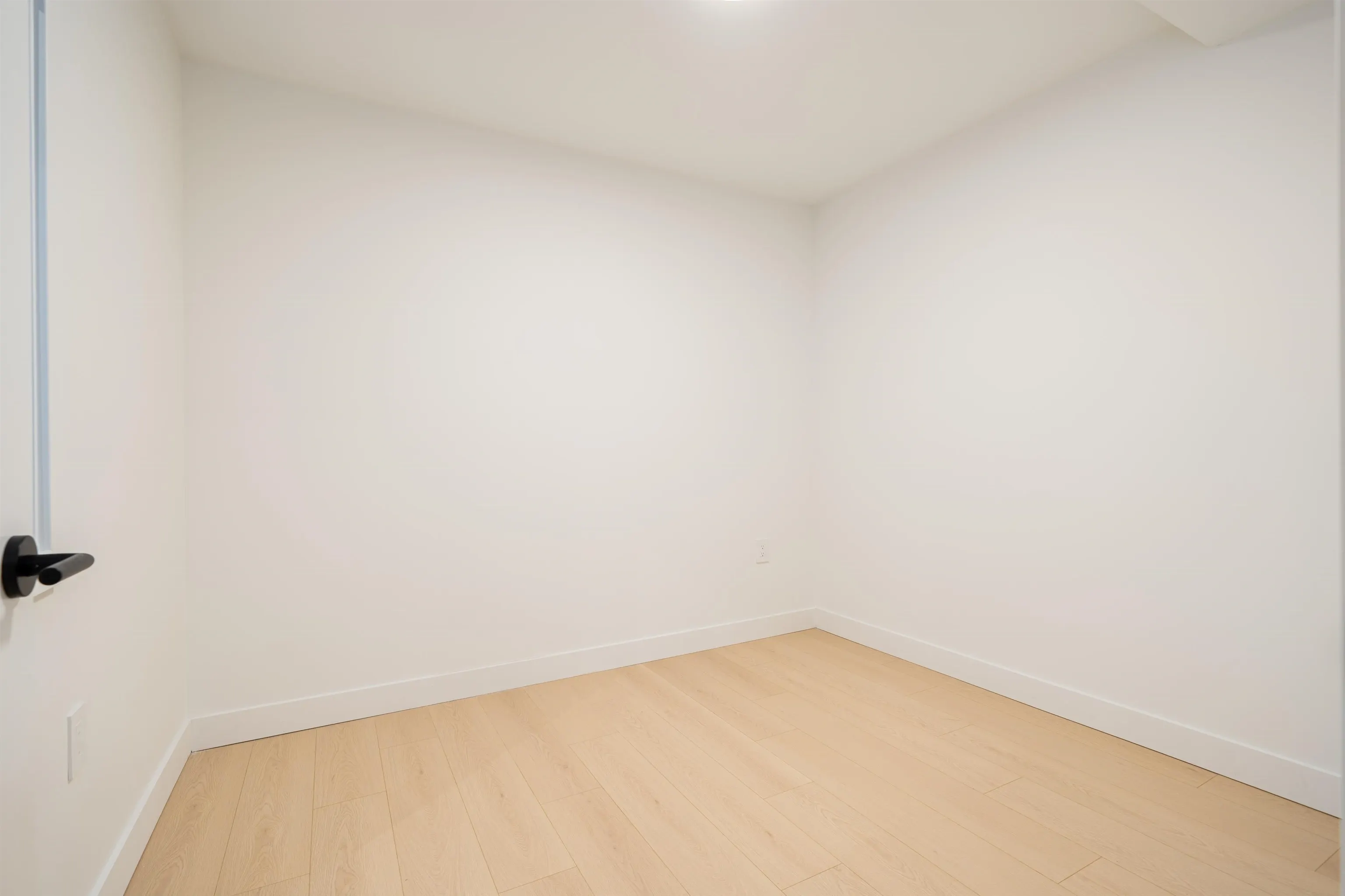 850 W 64th Avenue