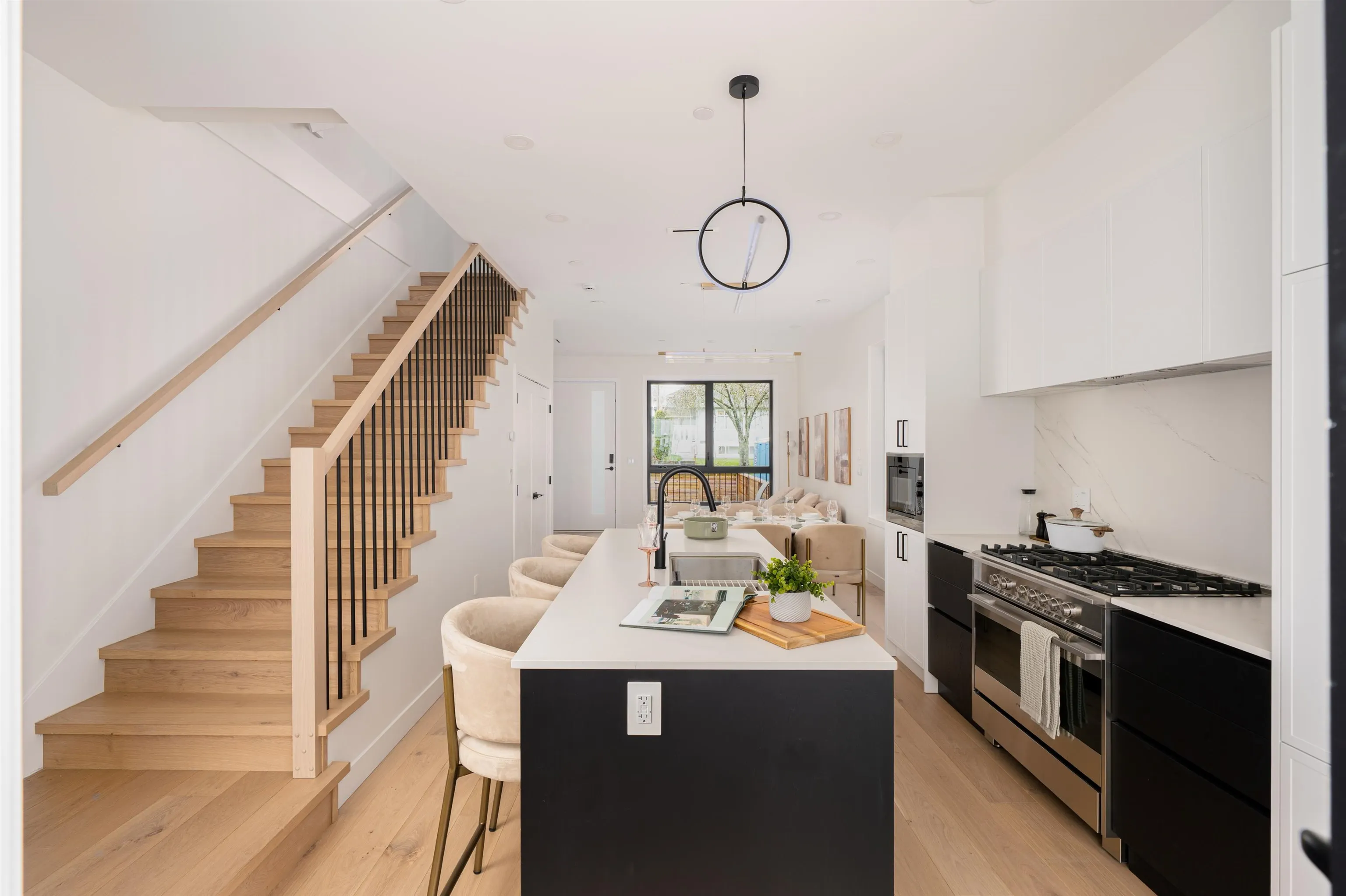 850 W 64th Avenue