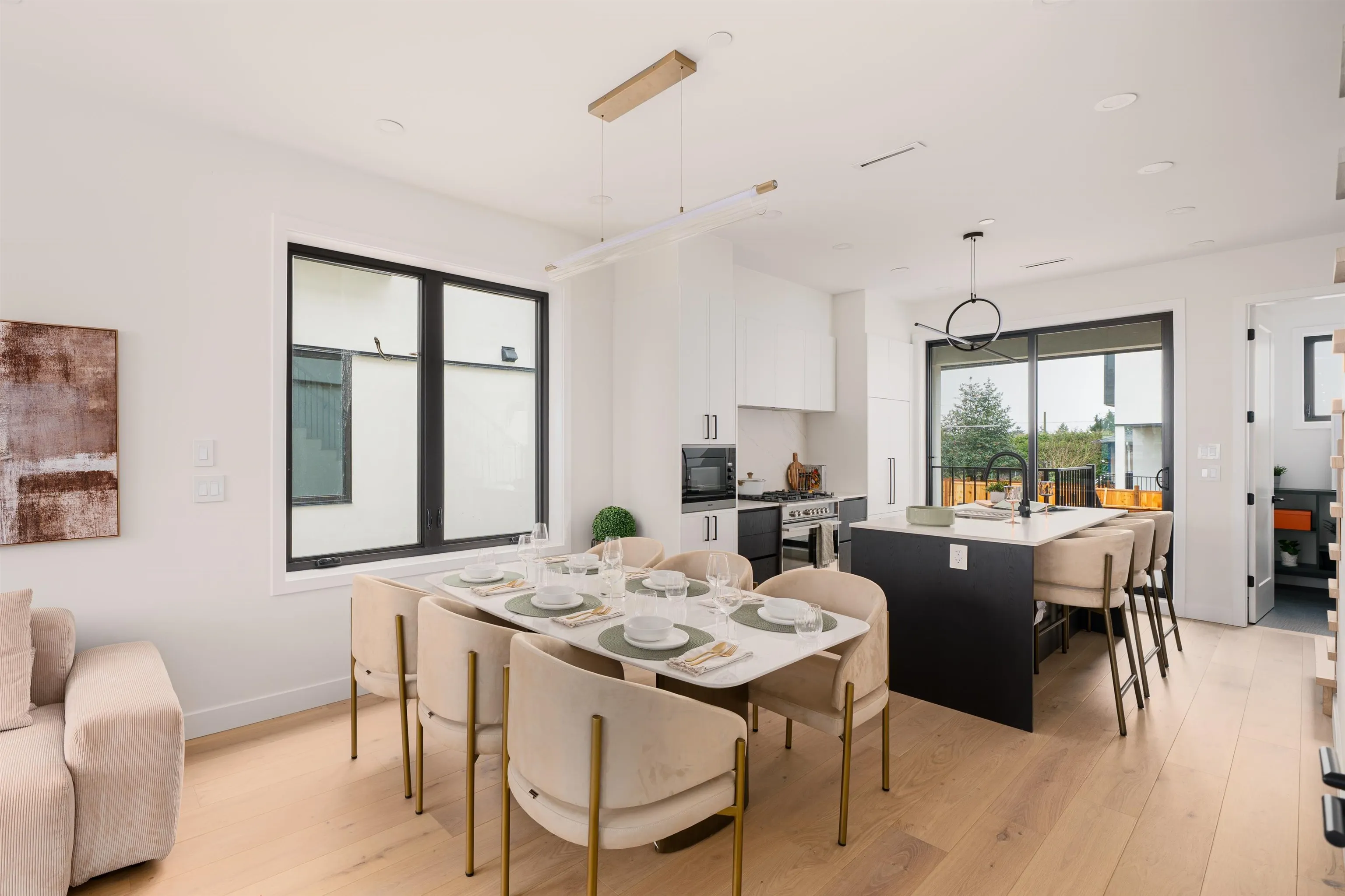 850 W 64th Avenue
