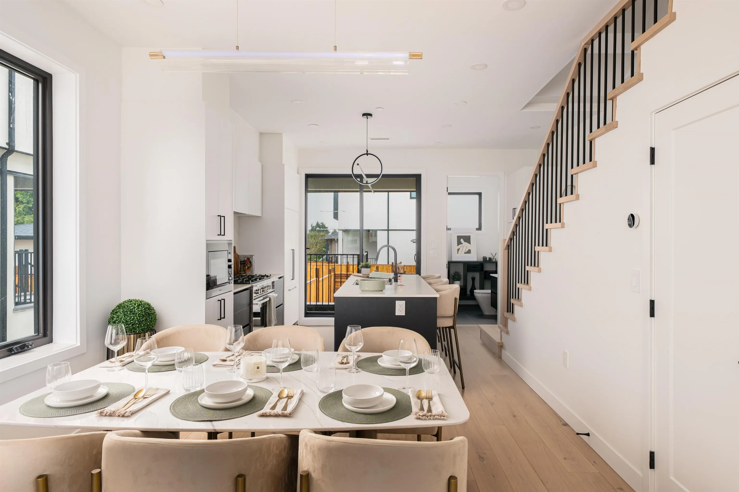 850 W 64th Avenue