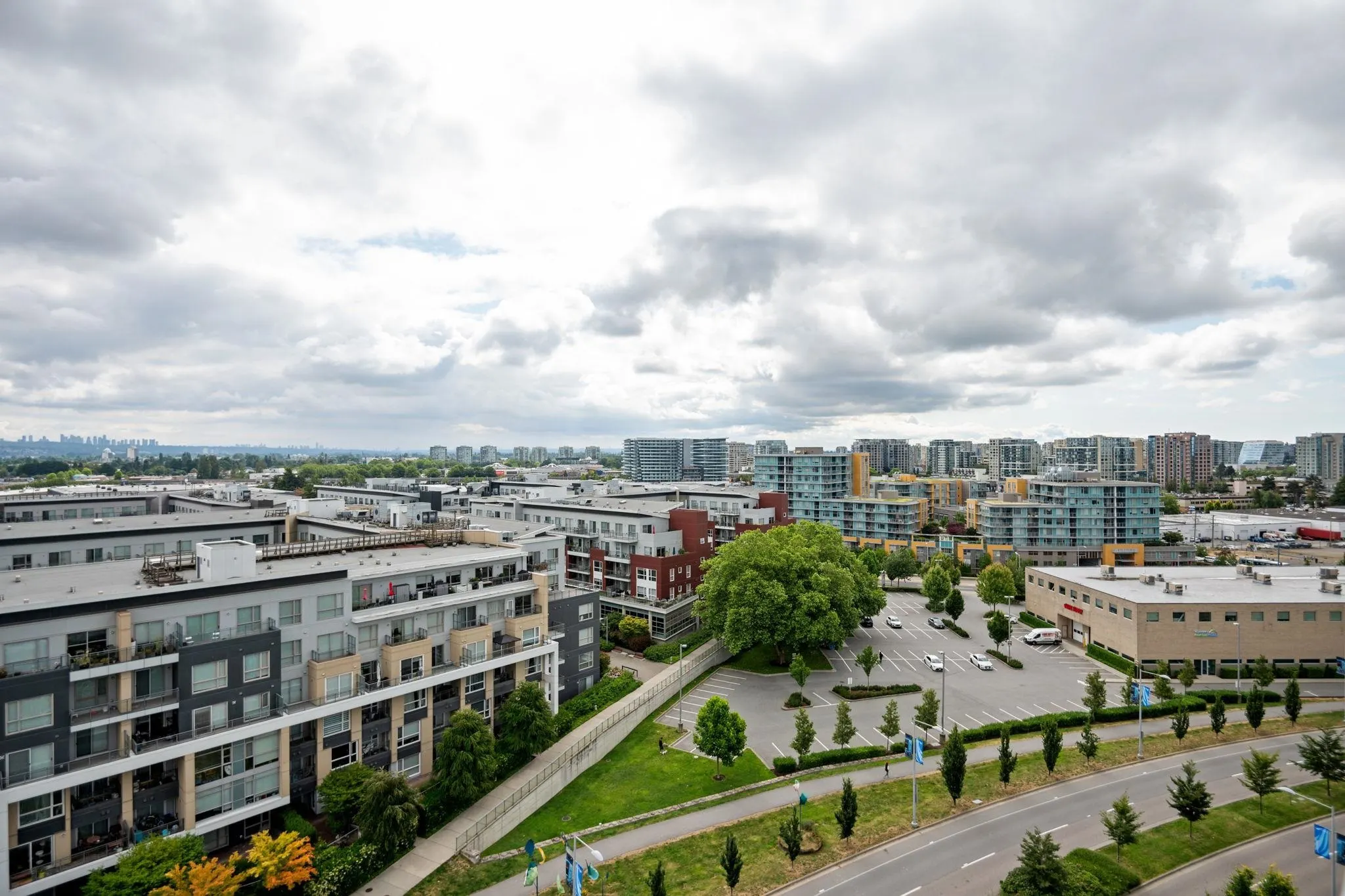 1308 5233 Gilbert Road