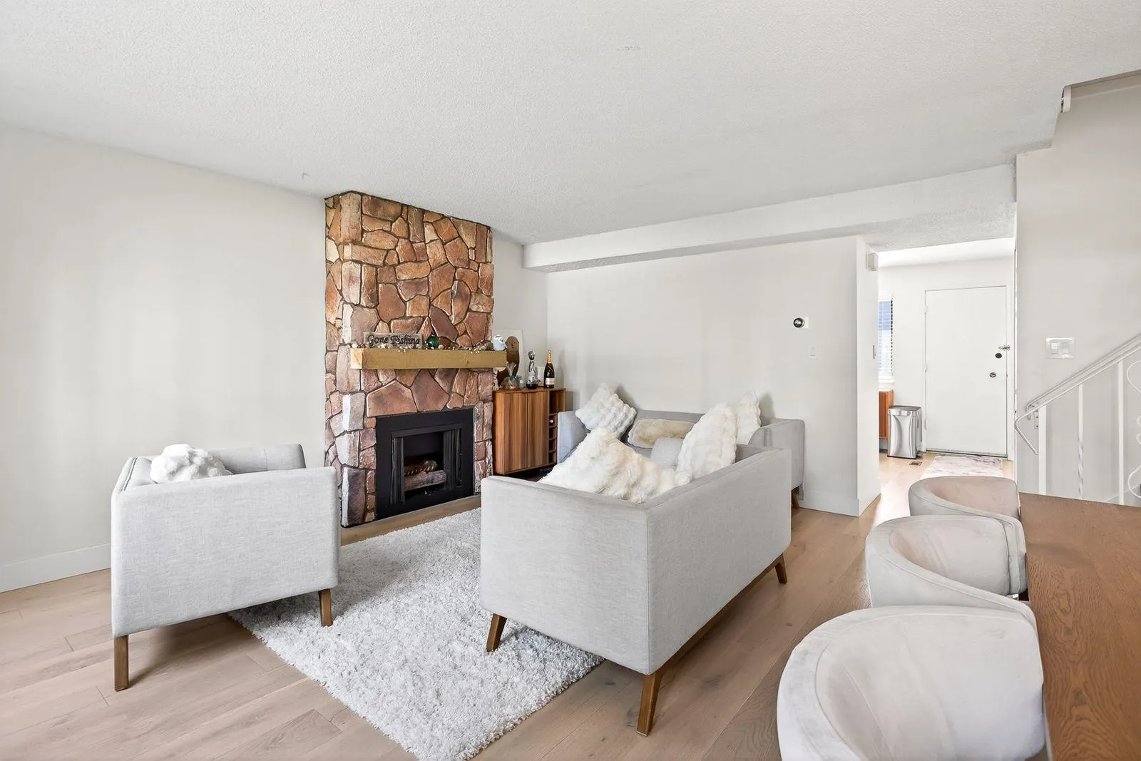 7301 Capistrano Drive