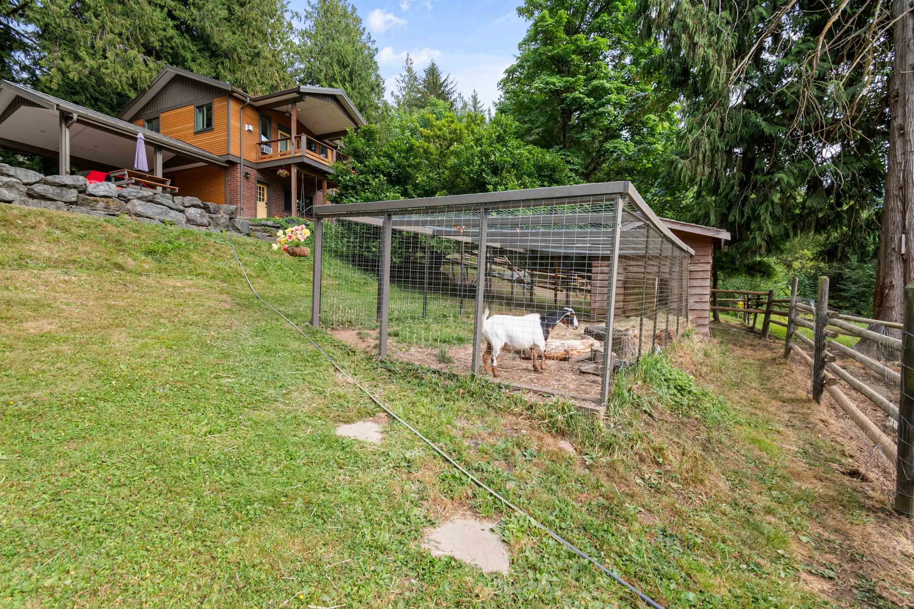 5633 Huston Road