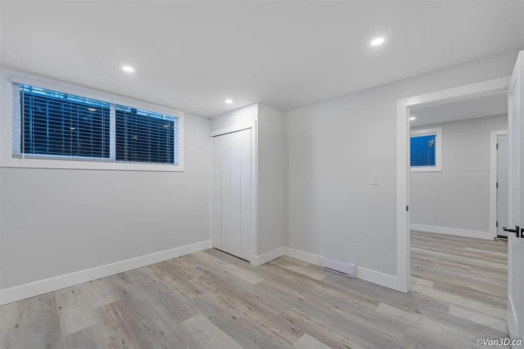 383 Laurentian Crescent