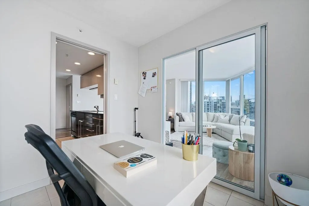 3107 1408 Strathmore Mews