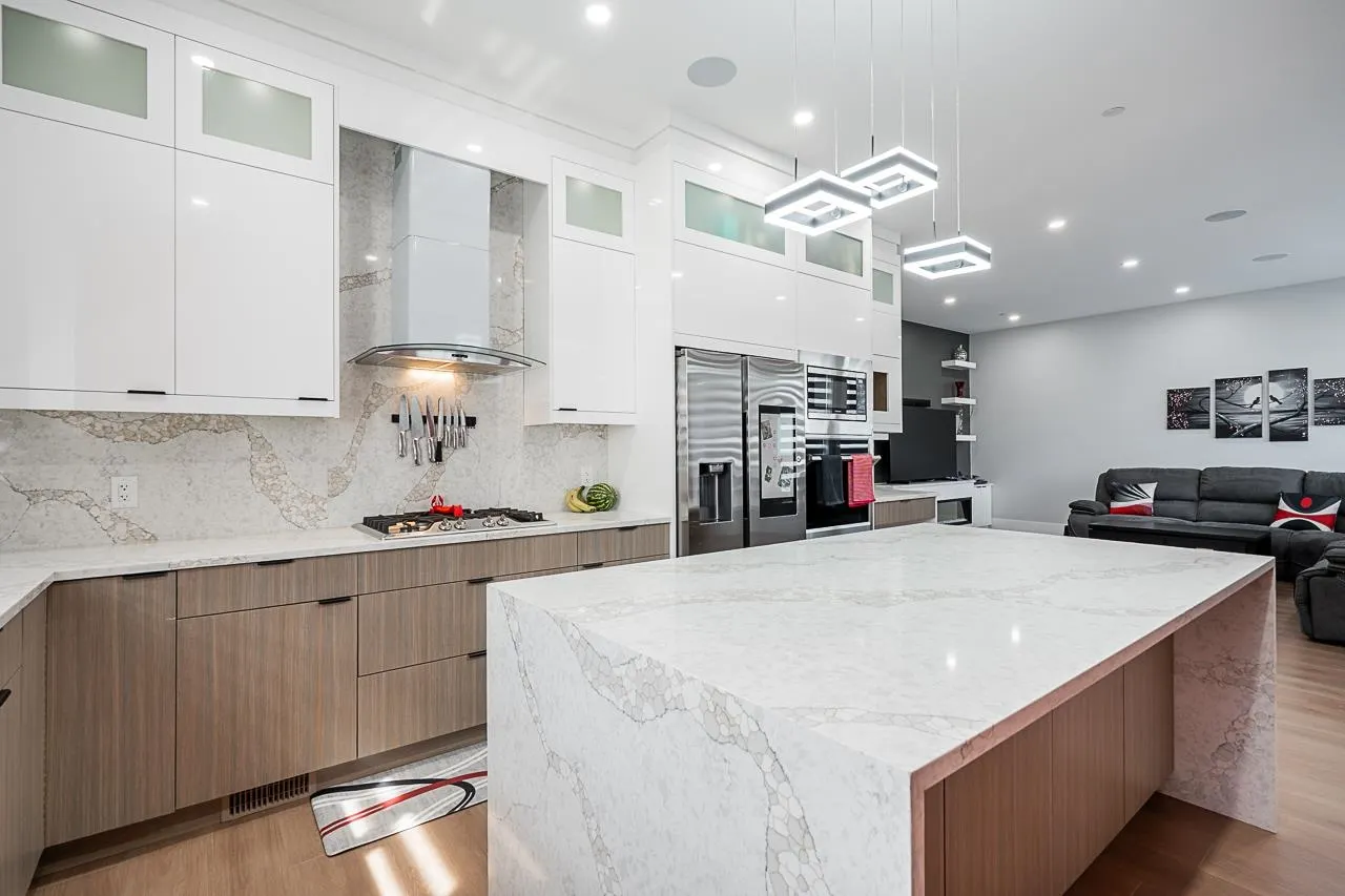 8222 Bowyer Drive