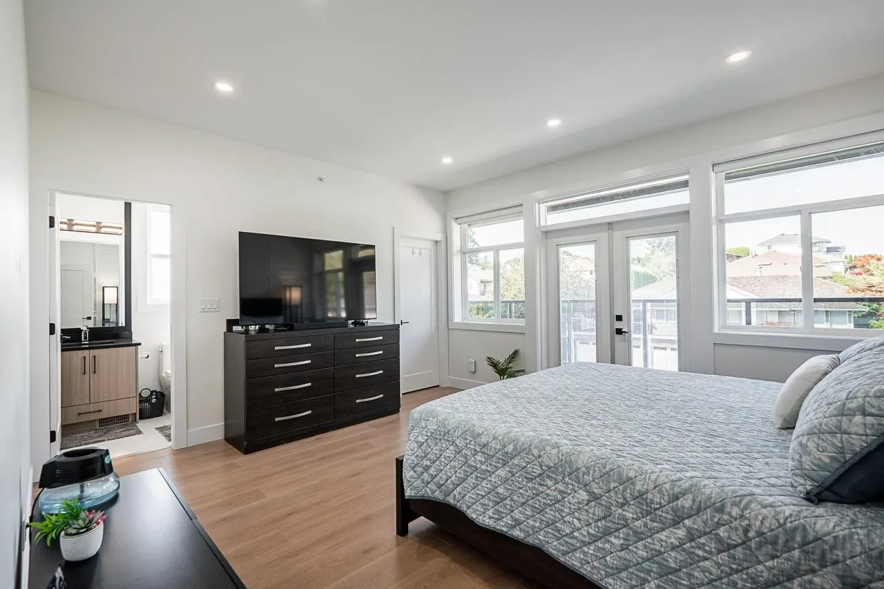 8222 Bowyer Drive