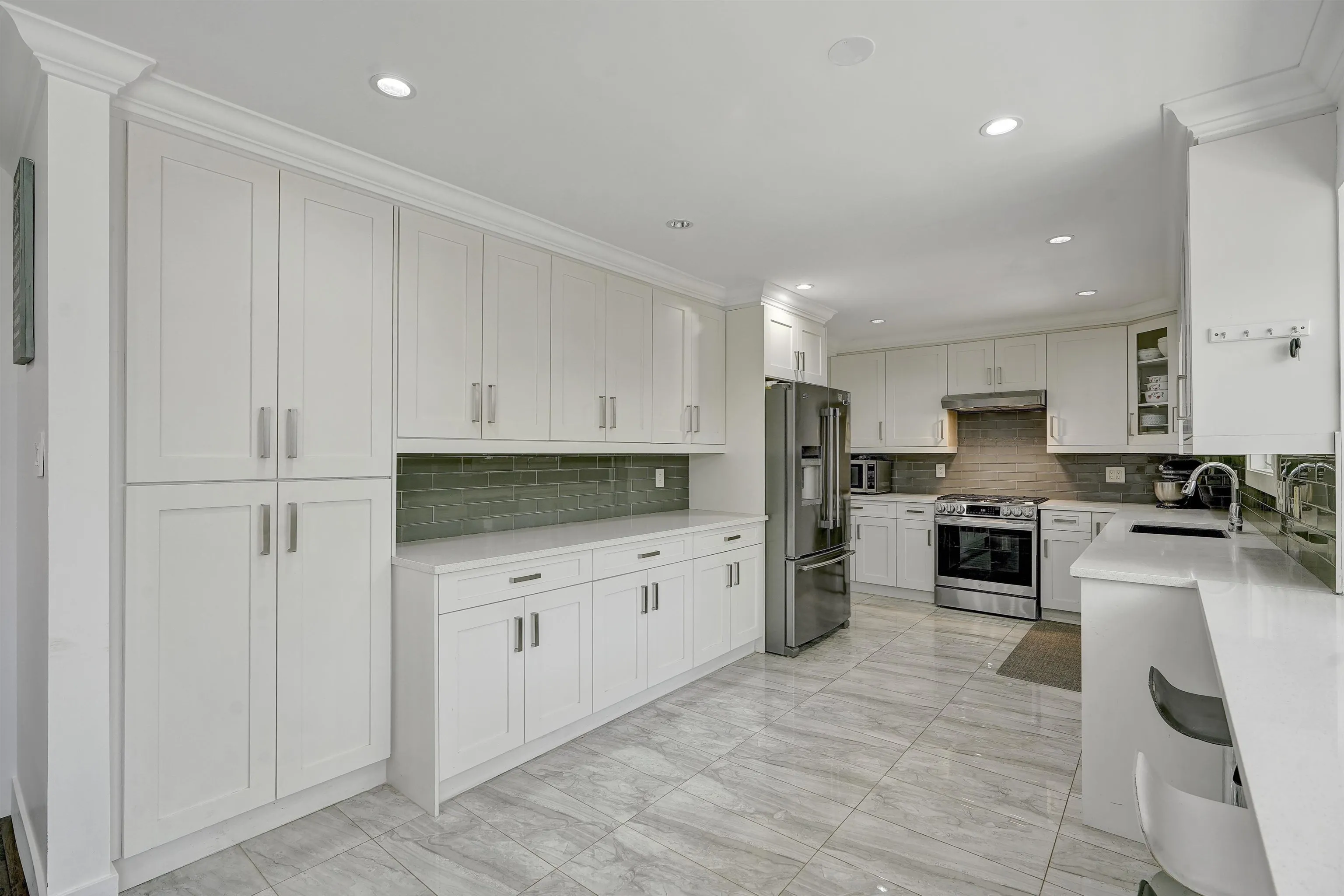 6875 Rockford Place