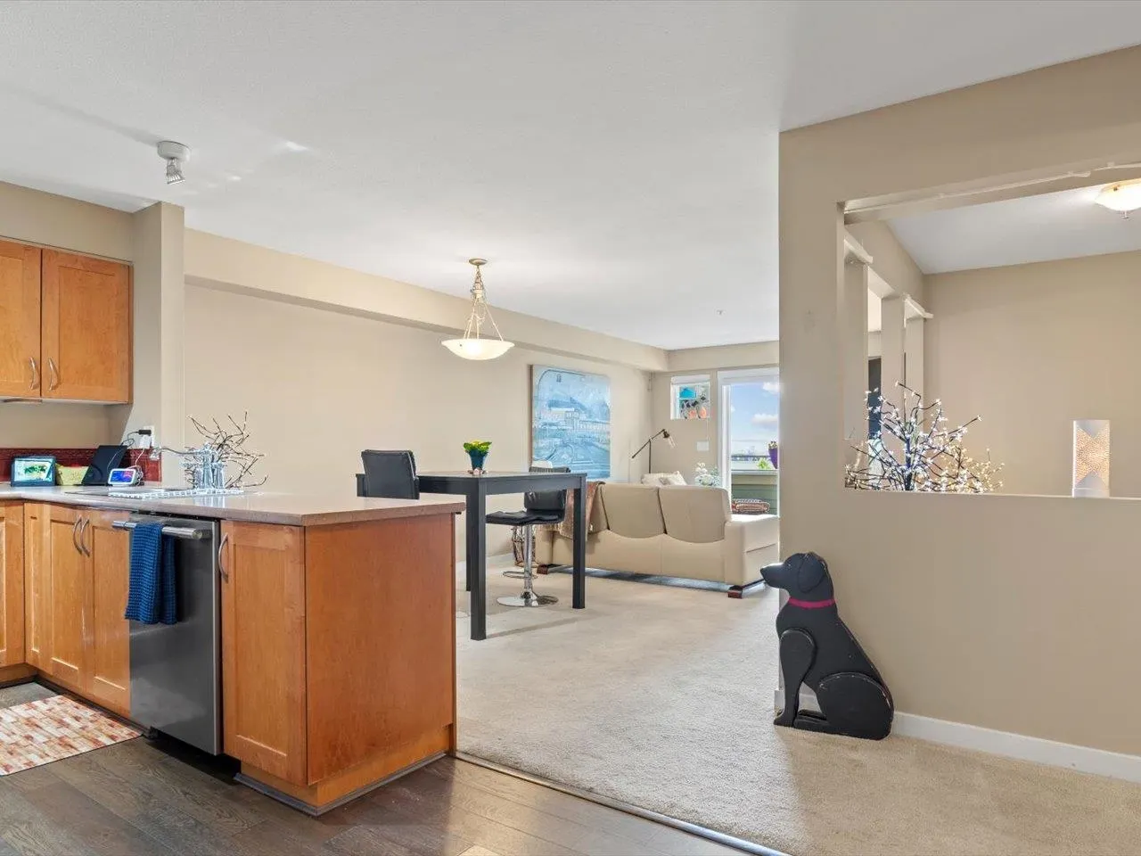 310 15621 Marine Drive