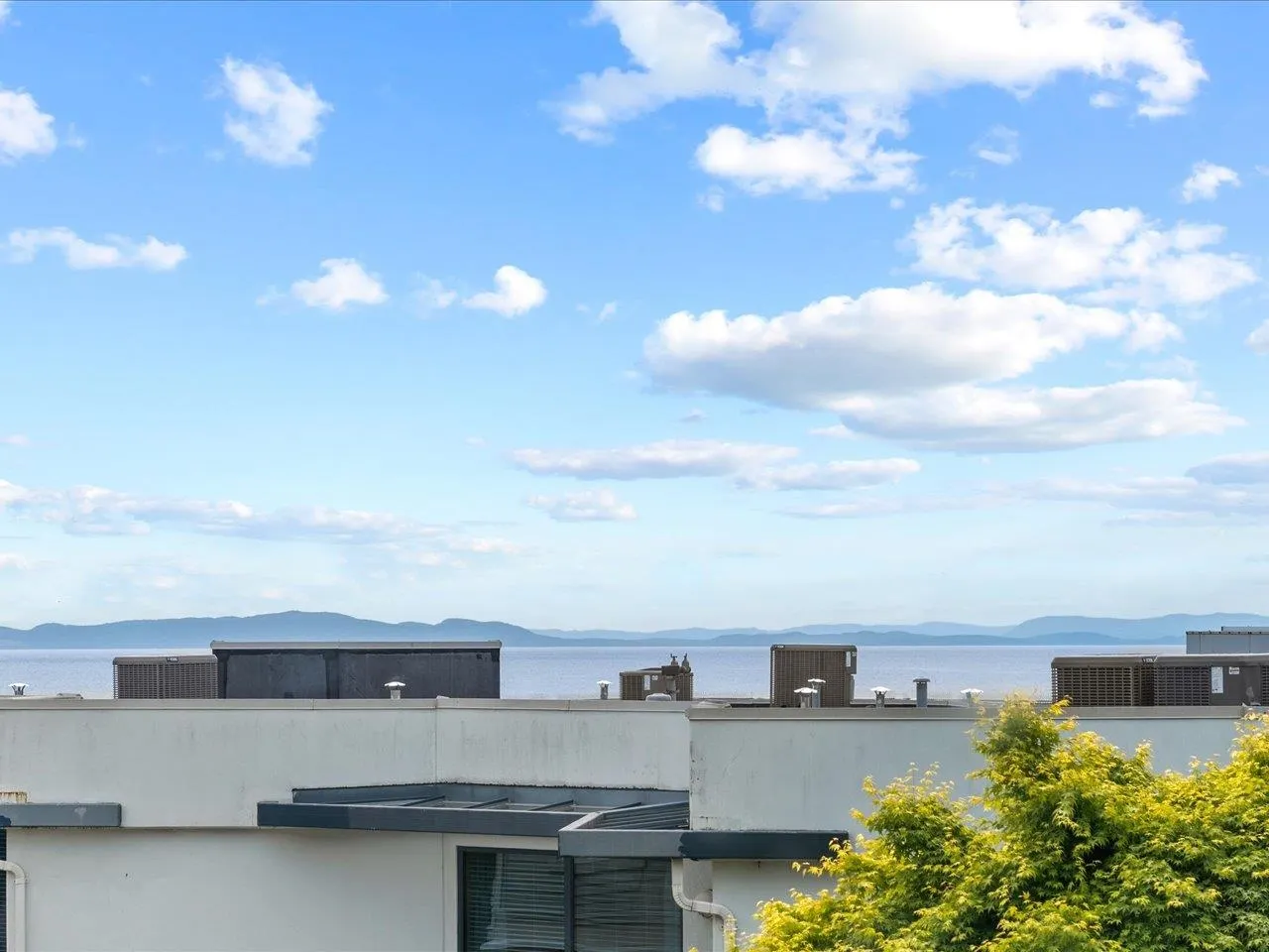310 15621 Marine Drive