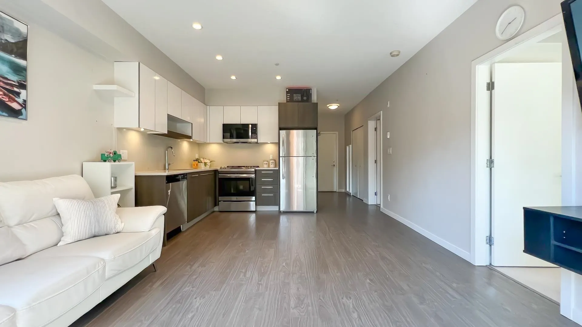 108 13768 108 Avenue