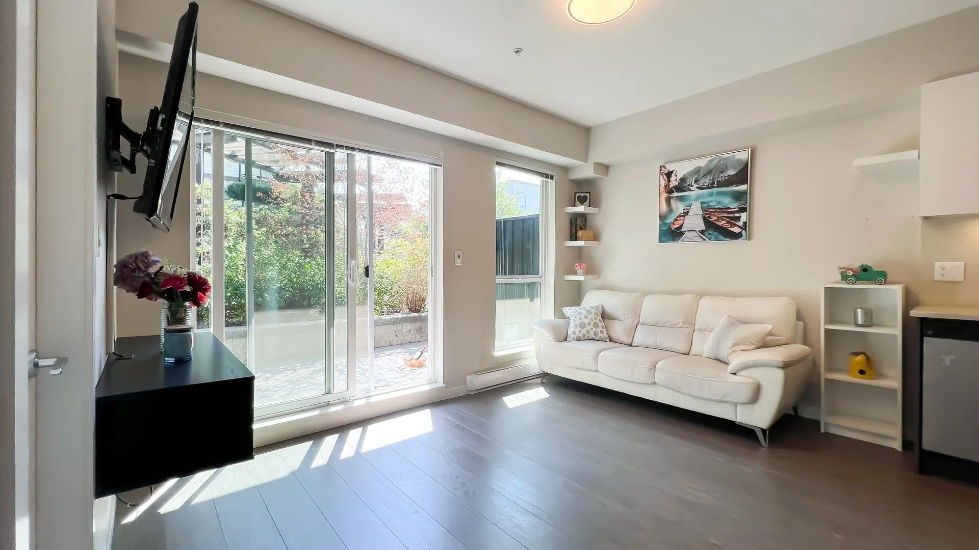 108 13768 108 Avenue