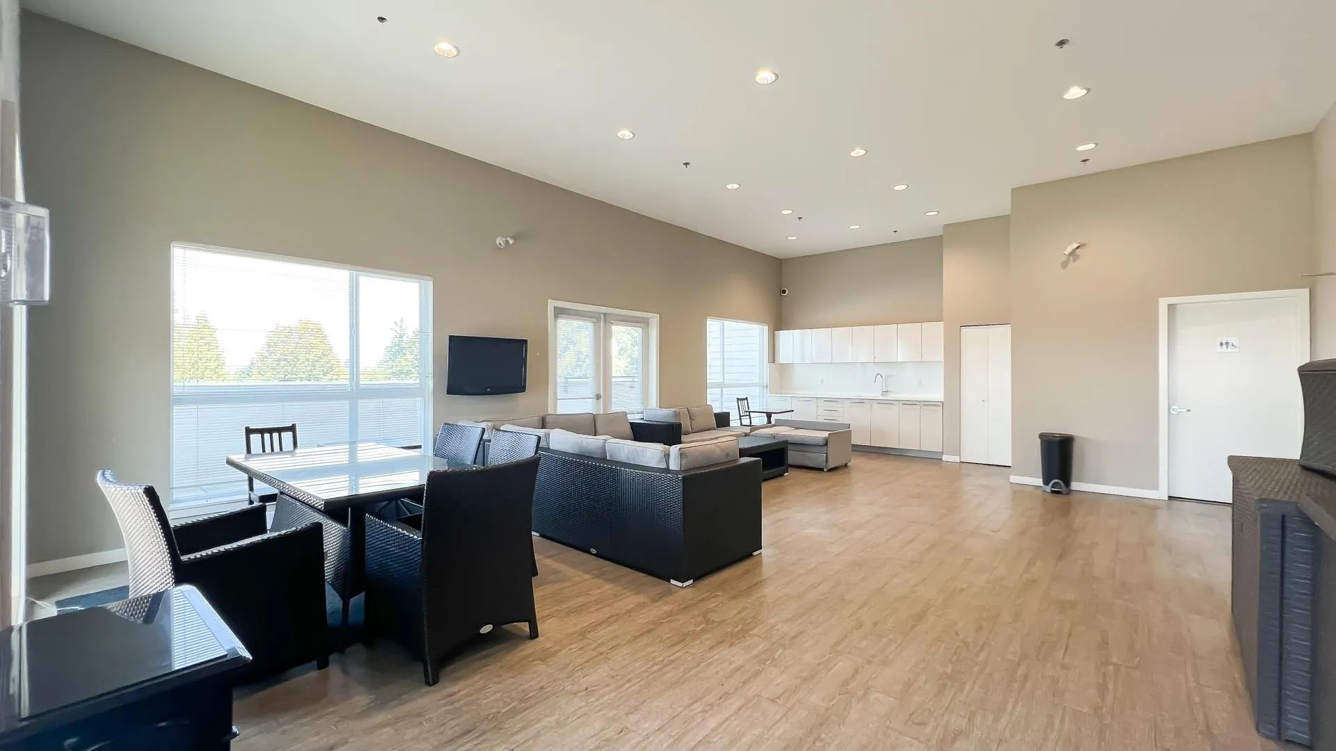 108 13768 108 Avenue