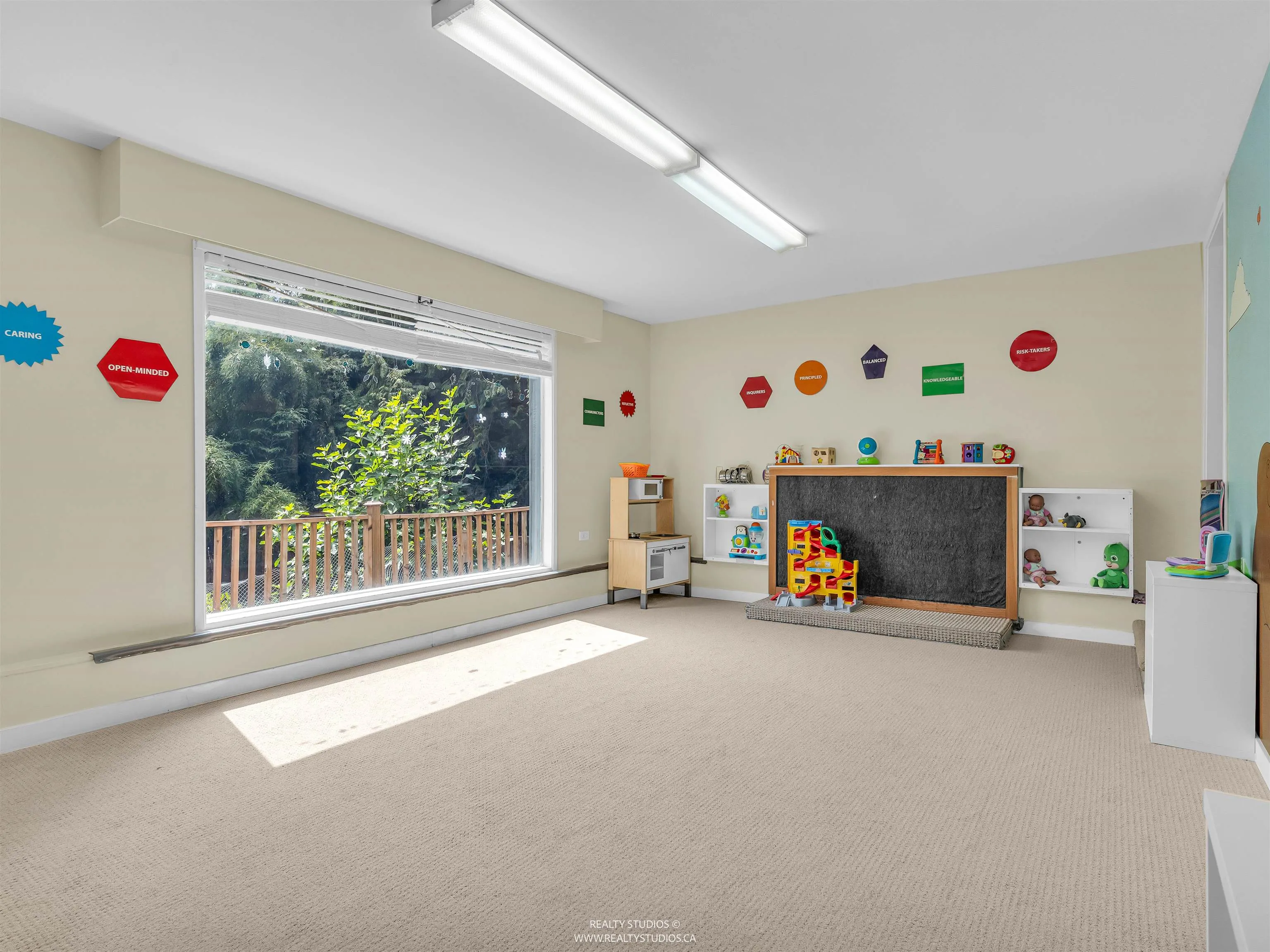 694 Keith Road