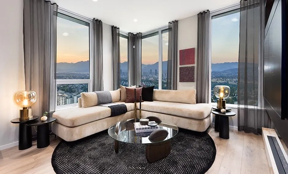 1906 5860 Olive Avenue