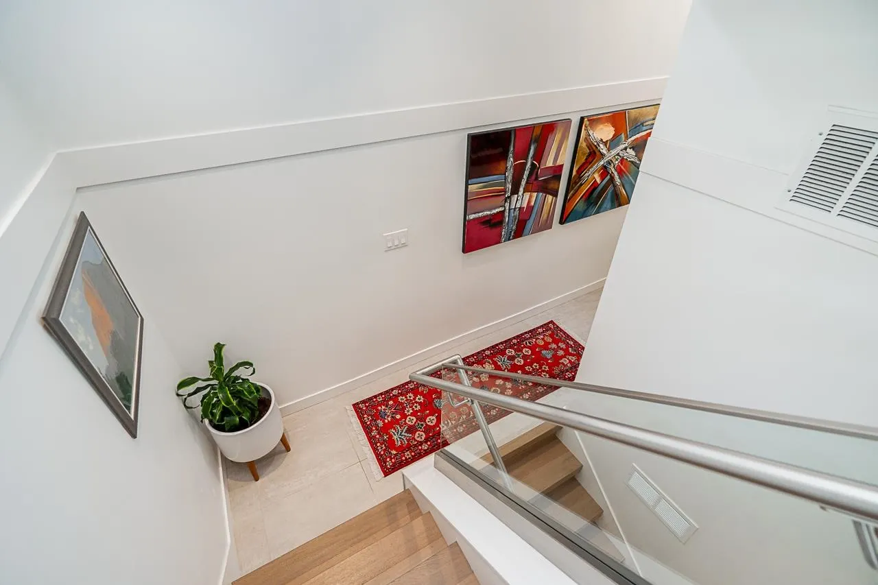 102 1205 Harold Road