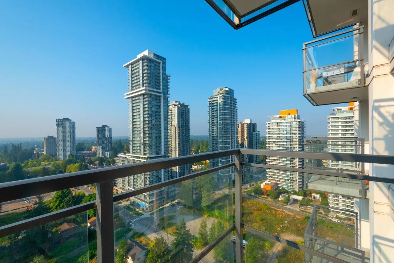 2912 13398 104 Avenue