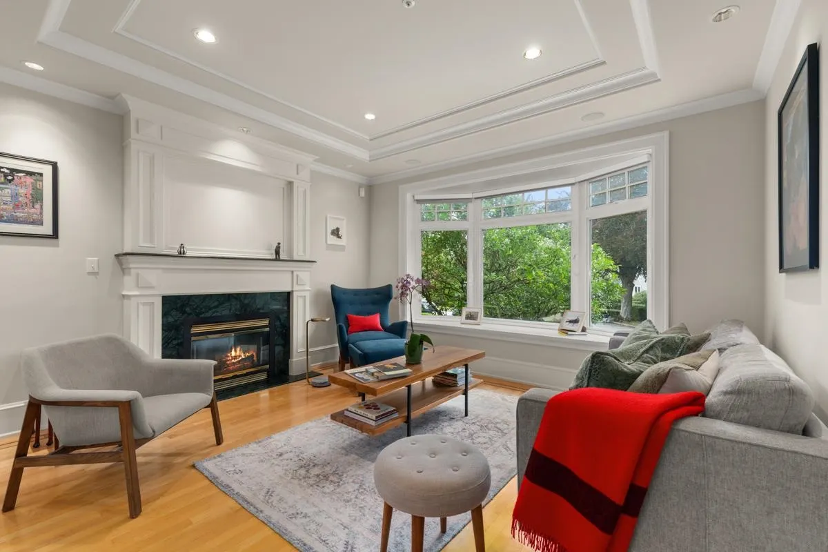 4007 Quesnel Drive