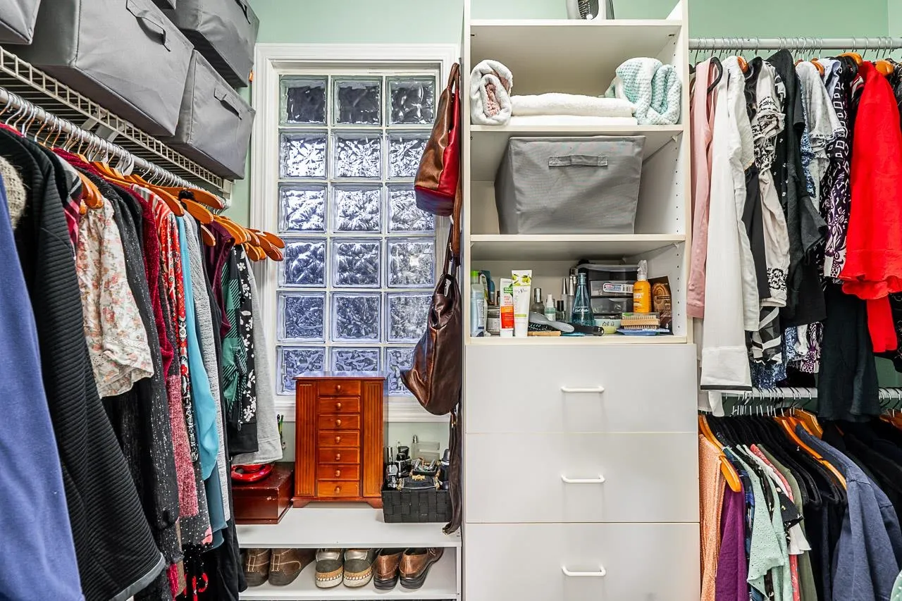 2860 Woodland Street