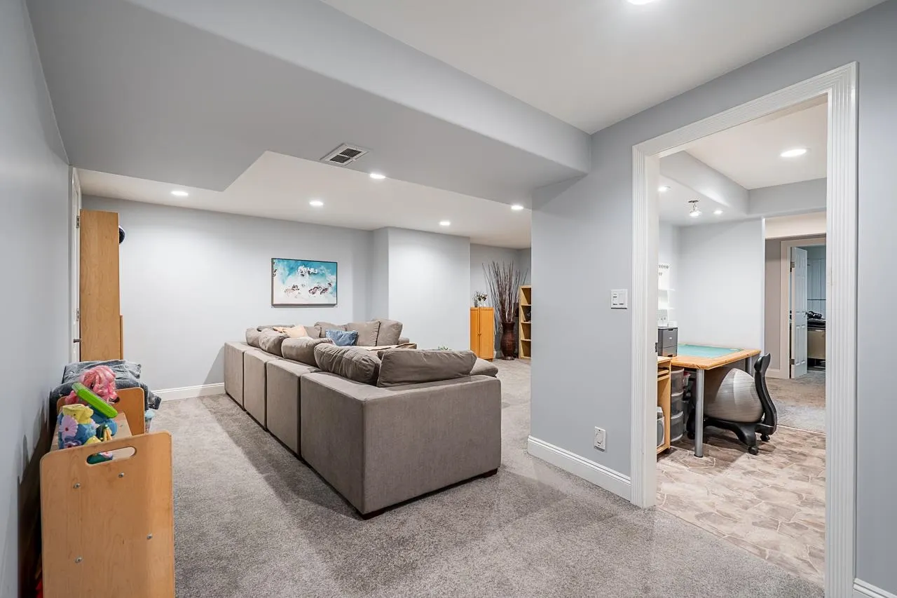 2860 Woodland Street