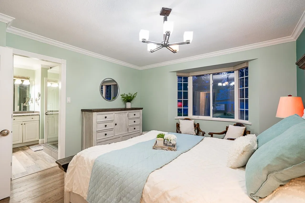 2860 Woodland Street