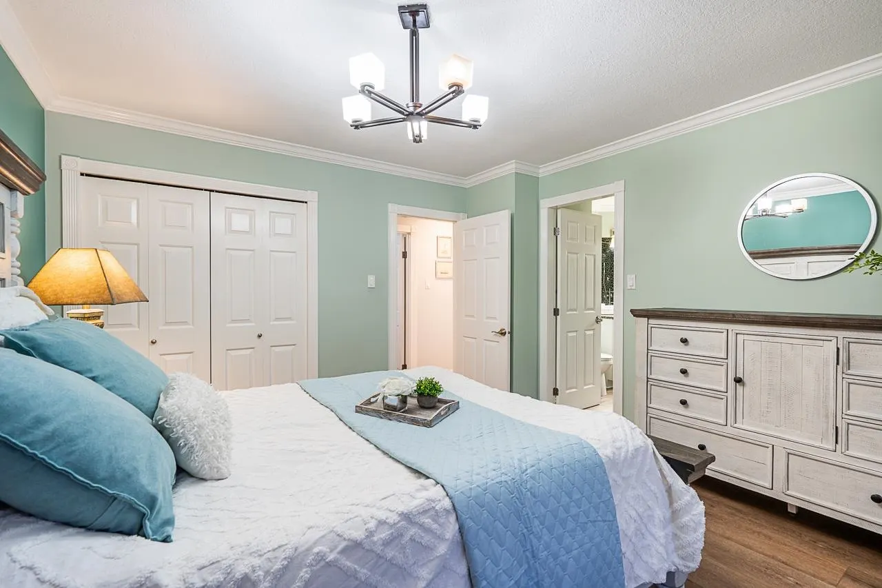 2860 Woodland Street