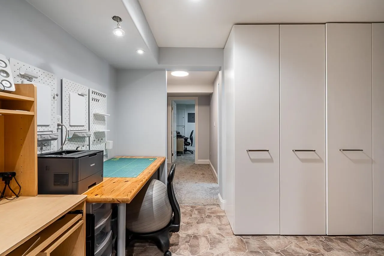 2860 Woodland Street