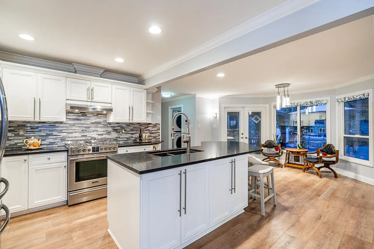 2860 Woodland Street