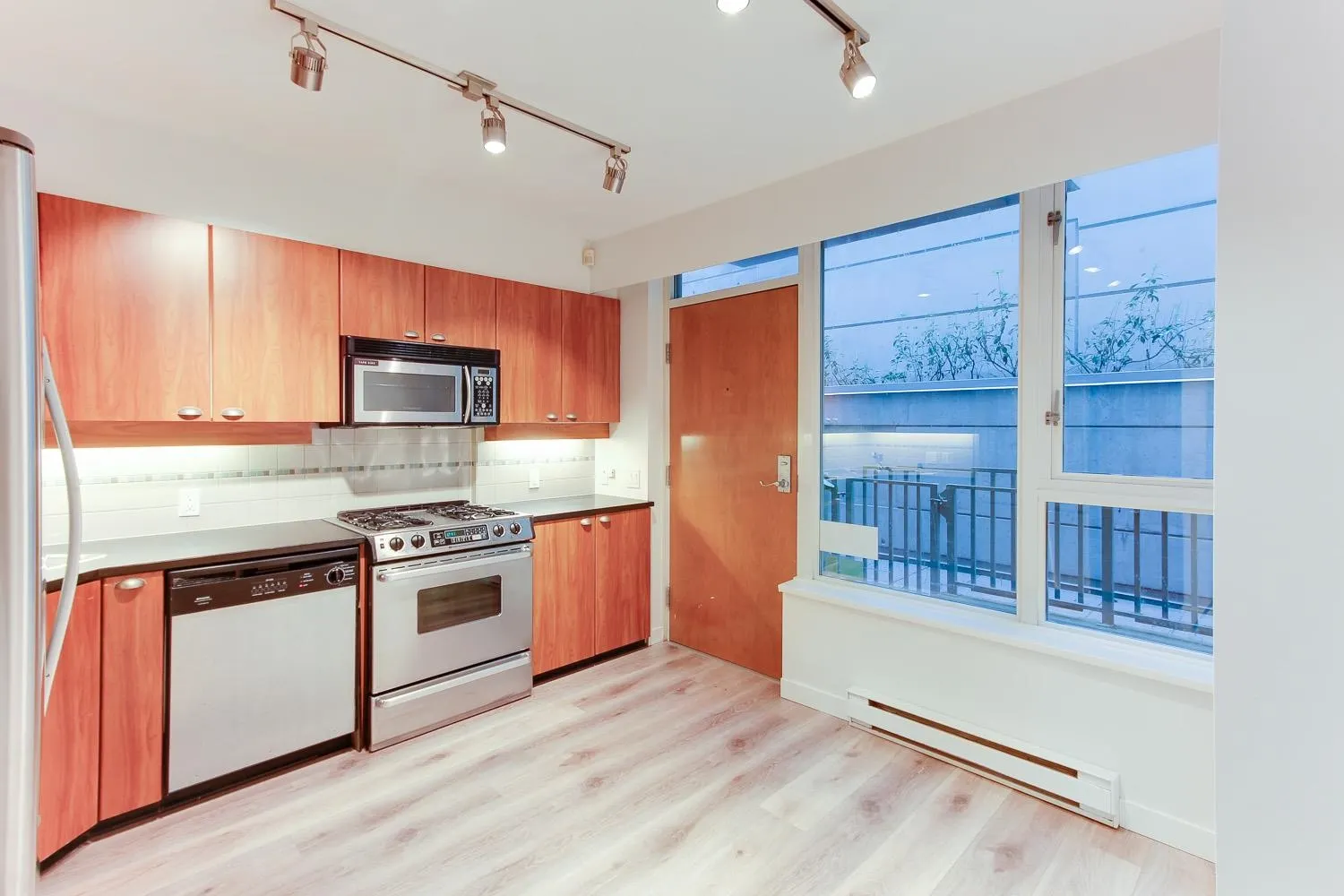 1432 W Hastings Street