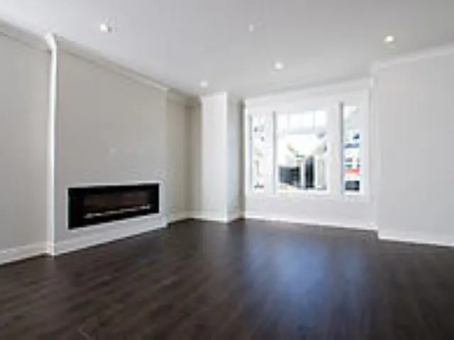 #8 4323 Arthur Drive