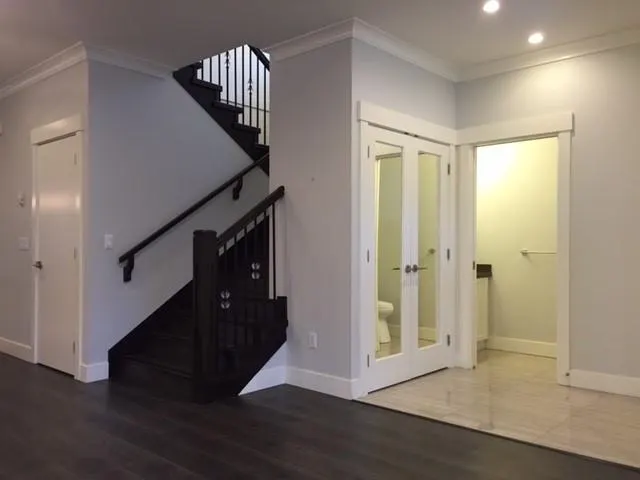 #8 4323 Arthur Drive