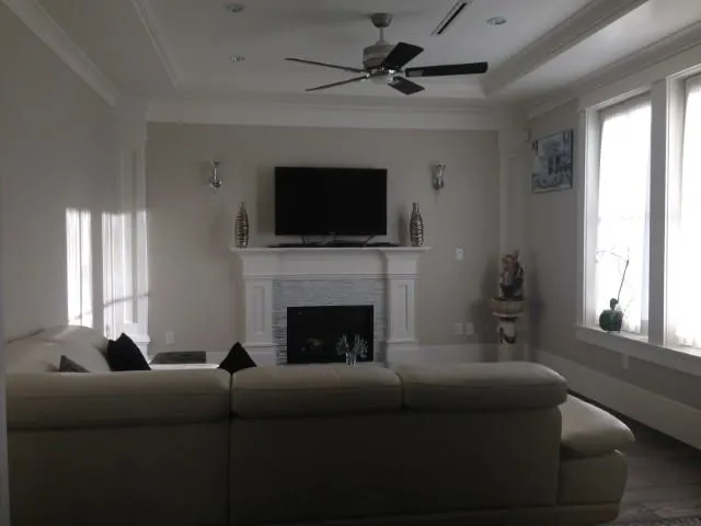 #8 4323 Arthur Drive